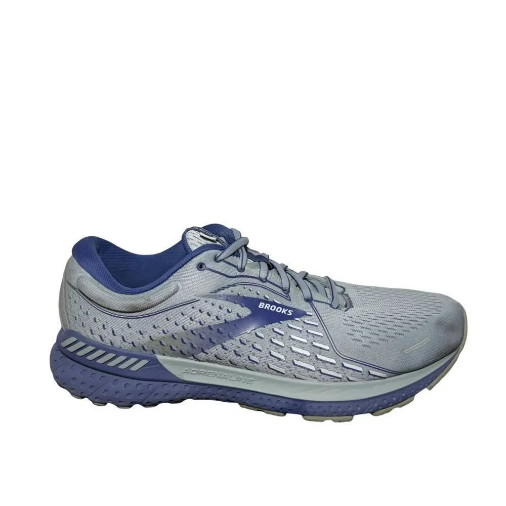Brooks Adrenaline 21 size 11 Wide 2E Gray and Blue Sneakers